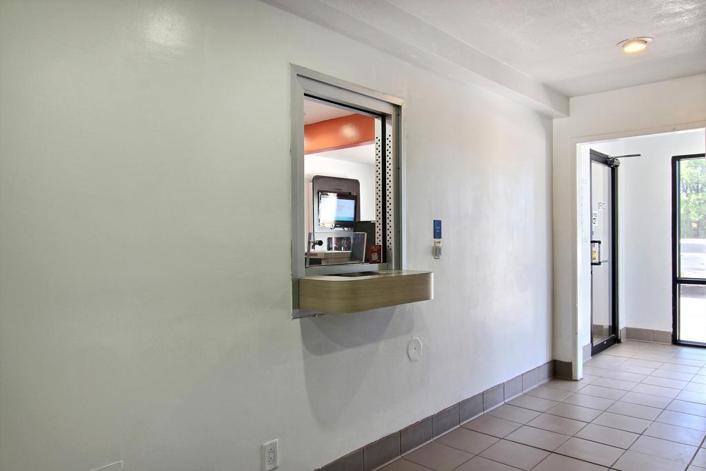 Motel 6-Carlsbad, Nm Екстер'єр фото