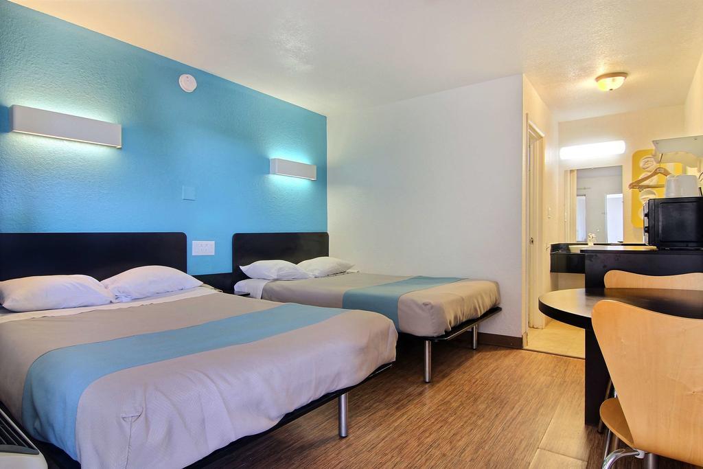 Motel 6-Carlsbad, Nm Екстер'єр фото