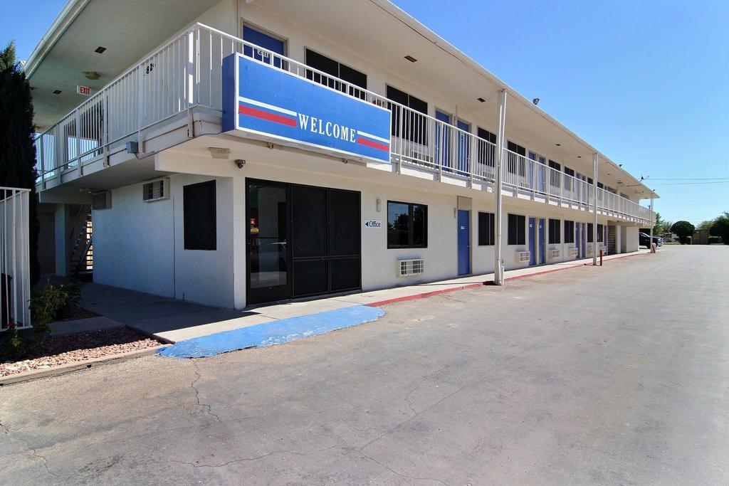 Motel 6-Carlsbad, Nm Екстер'єр фото